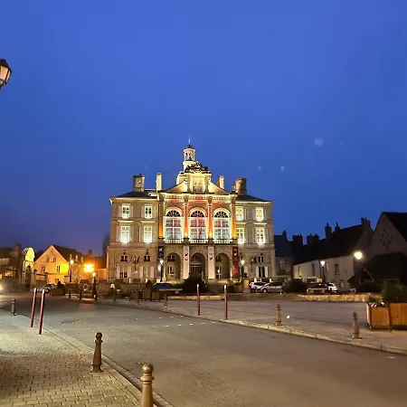 Maison Chaleureuse Avec Jardin - Pause Normande