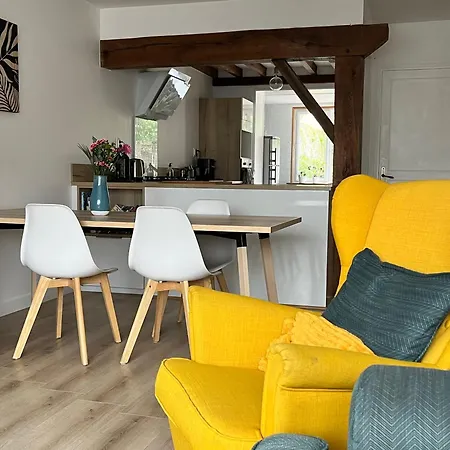 Holiday home Maison Chaleureuse Avec Jardin - Pause Normande